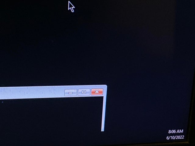 Apparently, windows just reskins the program borders of windows 8. When that reskin fails... uzxkg4sjbs491.jpg