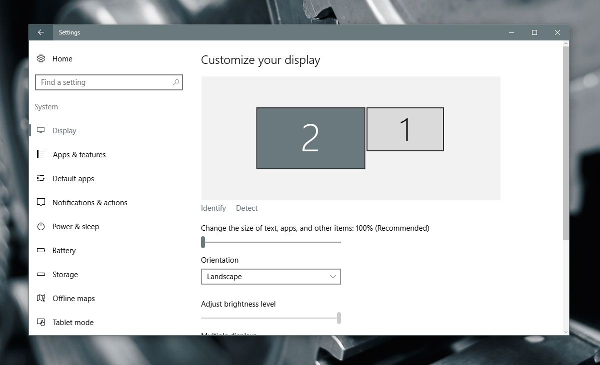 When I boot my PC, I have to manually extend desktop to 2nd monitor windows-10-detect-displays.jpg