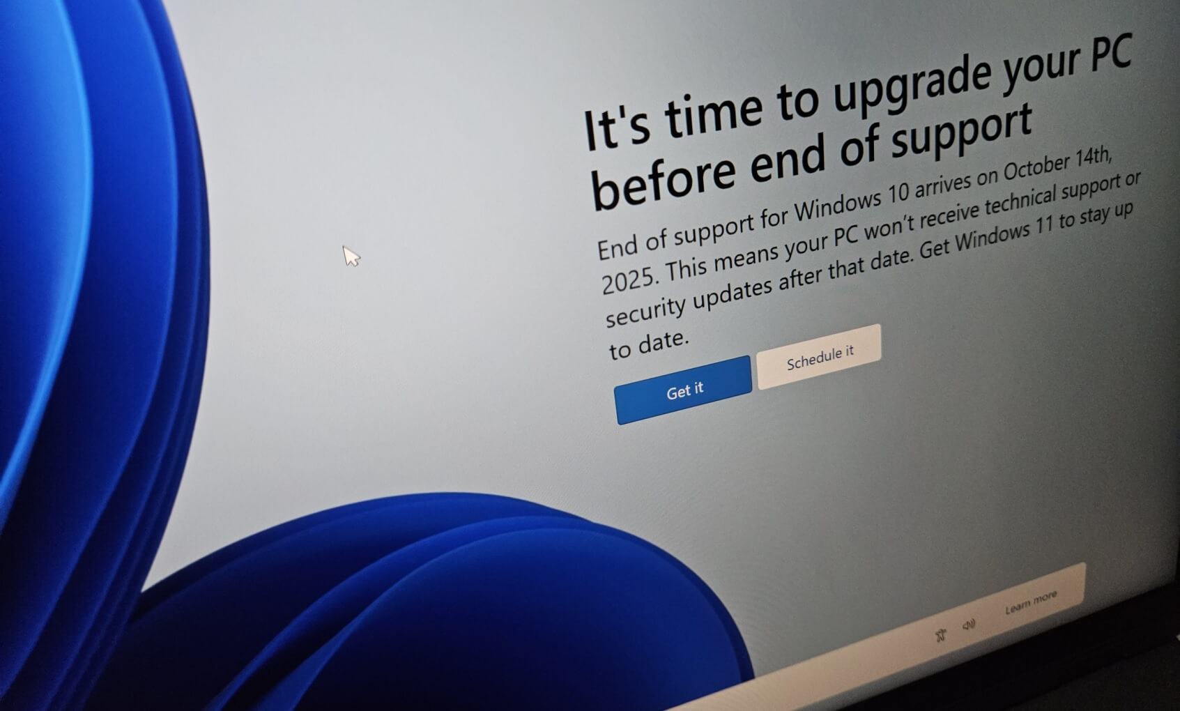 5 years later, Windows 10 refuses to die, and Microsoft just can’t push holdouts to Windows 11 Windows-10-end-of-support-1.jpg
