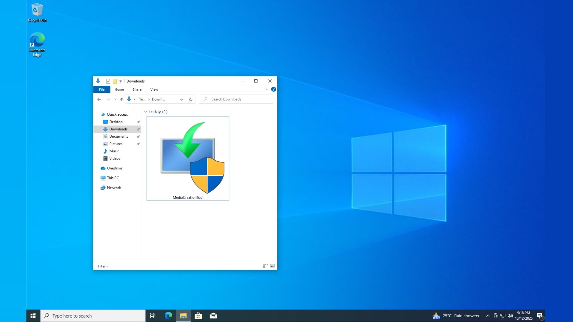 Windows 11 Media Creation Tool works again on Windows 10, downloads Windows 11 25H2 Build... Windows-10-Media-Creation-Toool-1.jpg