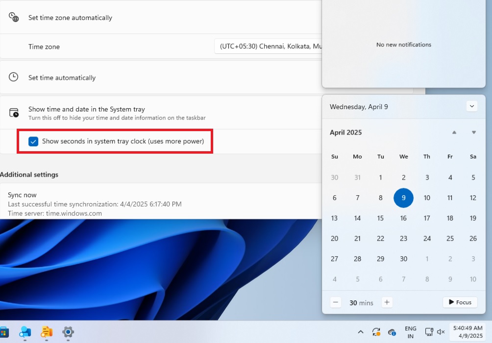 Windows 10 KB5055518 remove seconds from the clock, following Windows 11 Windows-11-Calendar-Flyout.jpg