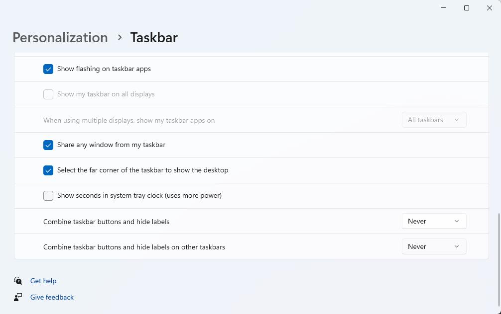 Windows 11 Insider Preview Build 23521 brings new options to the Snipping Tool, Never... Windows-11-combine-taskbar-buttons-and-hide-labels.jpg