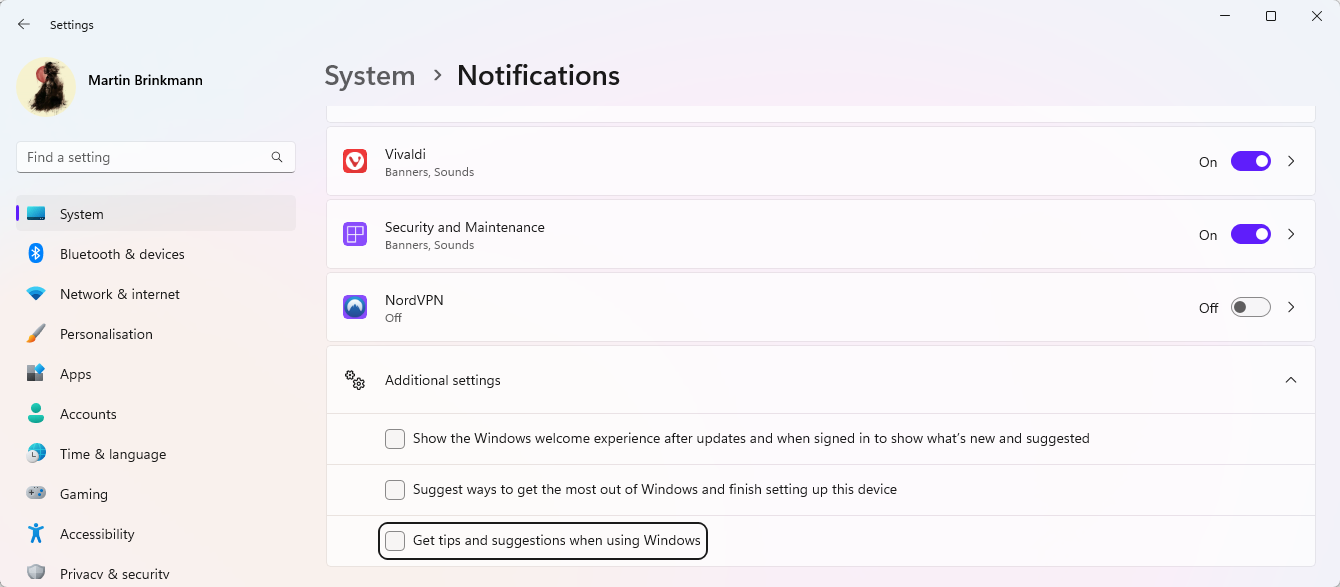 Microsoft 365 ad blocks Windows 10 desktop access for some users windows-ad-microsoft-365.png