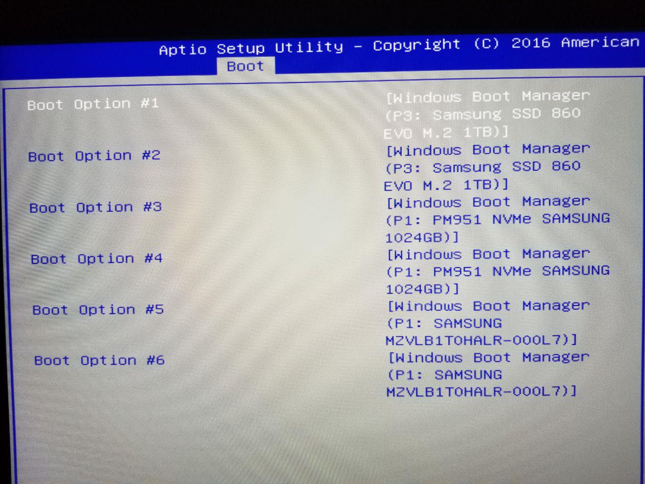 UEFI boot order of disks is not correct xsnGhKQ.jpg